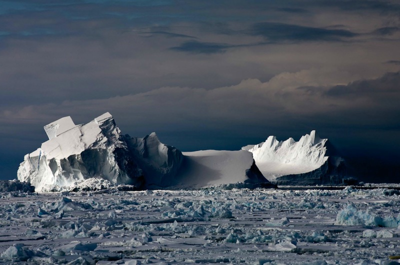 Camille Seaman Iceberg031 copy