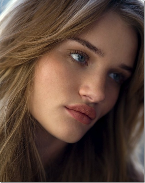 Rosie Huntington-Whiteley Hot Rosie Huntington-Whiteley Hot