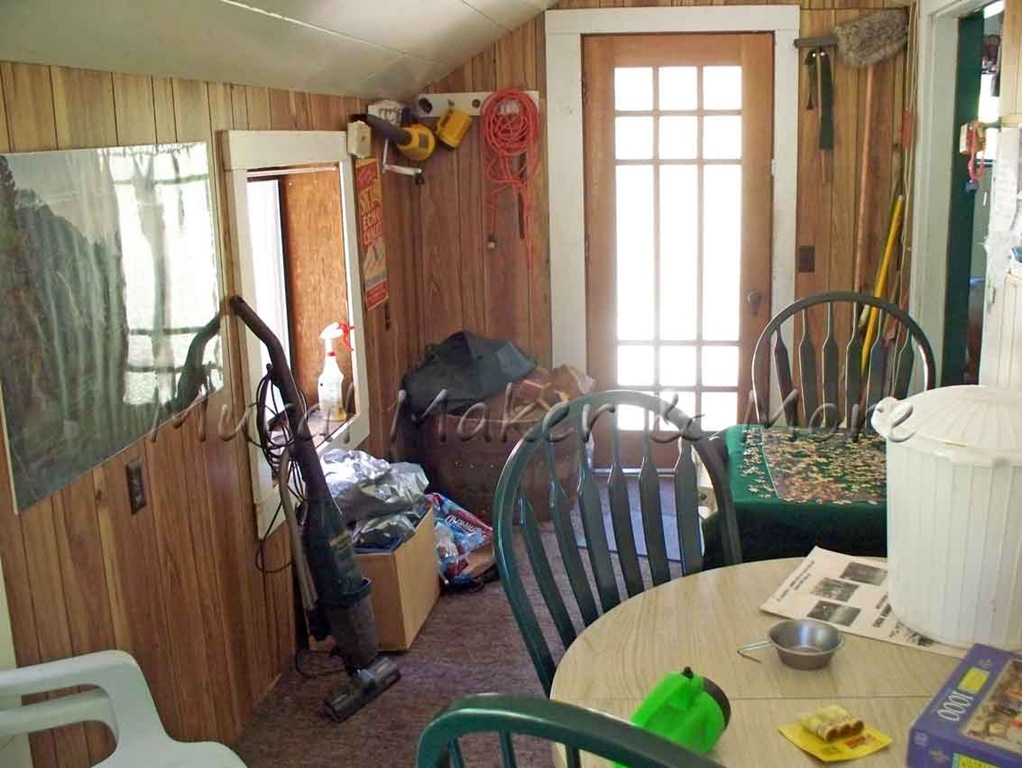 [Cabin-Dining-Room-2%255B4%255D.jpg]