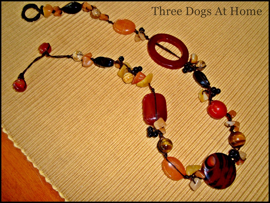 [necklace-review-0063.jpg]