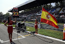 Wallpapers 2012 F1 Pit & Grid girls