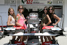 Wallpapers 2012 F1 Pit & Grid girls