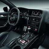 Audi_RS4_Avant_25.jpg