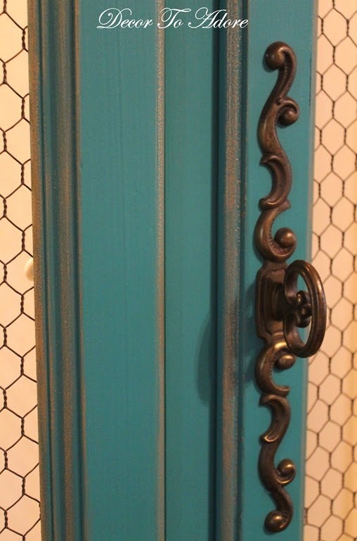 [Decor%2520To%2520Adore%2520French%2520Hutch%2520016%255B3%255D.jpg]