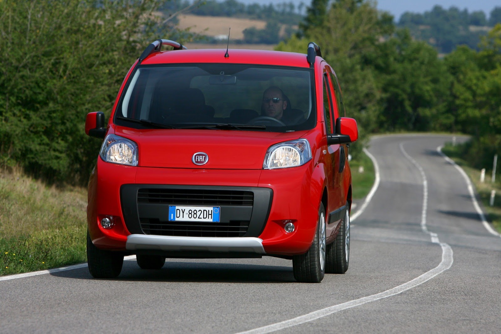 [Fiat-Quobo-6%255B2%255D.jpg]