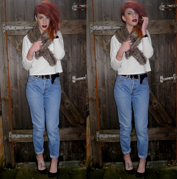 STUDDED LEVIS AND FUR STOLE 1