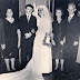 Foto tirada na casa da Praça da República, no dia do casamento do Bassalo: 6 de outubro de 1962. Da esquerda para a direita: Seu Machado, Dona Celina, Bassalo, Célia, Mamãe Rosa, Papai Eládio, Eduardo Leite e tia Luzia.