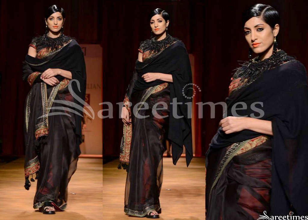 [Tarun_Tahiliani_Black_Saree%255B4%255D.jpg]