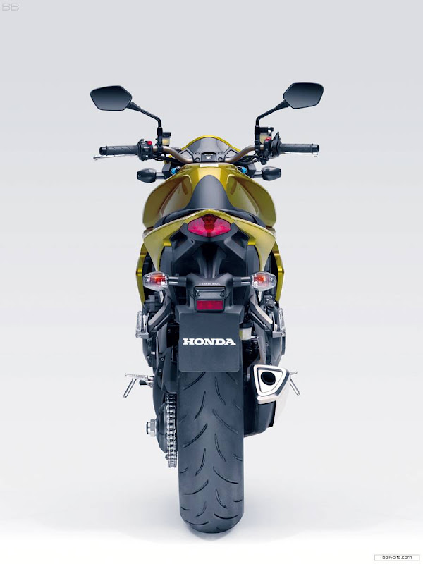Image Dimension: 384x512 :: Honda CB1000R | Bike Walls: Stunning Performance Naked style, breathtaking acceleration, light, responsive handling and invigorating thrills at every twist of its throttle Honda CB1000R | Bike Walls: Stunning Performance Naked style, breathtaking acceleration, light, responsive handling and invigorating thrills at every twist of its throttle