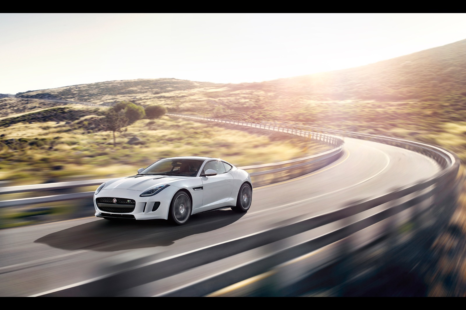[New-Jaguar-F-Type-Coupe-15%255B2%255D.jpg]
