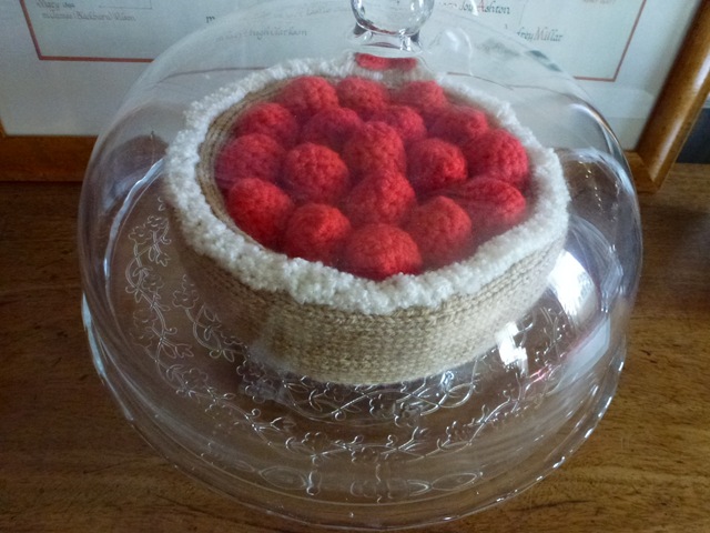 [greenbank.rasps%2520and%2520cream%2520flan%255B3%255D.jpg]