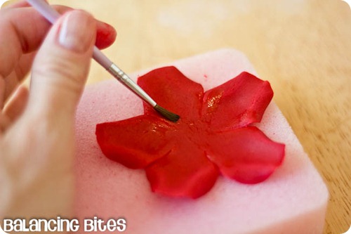 How to make gum paste roses (12)