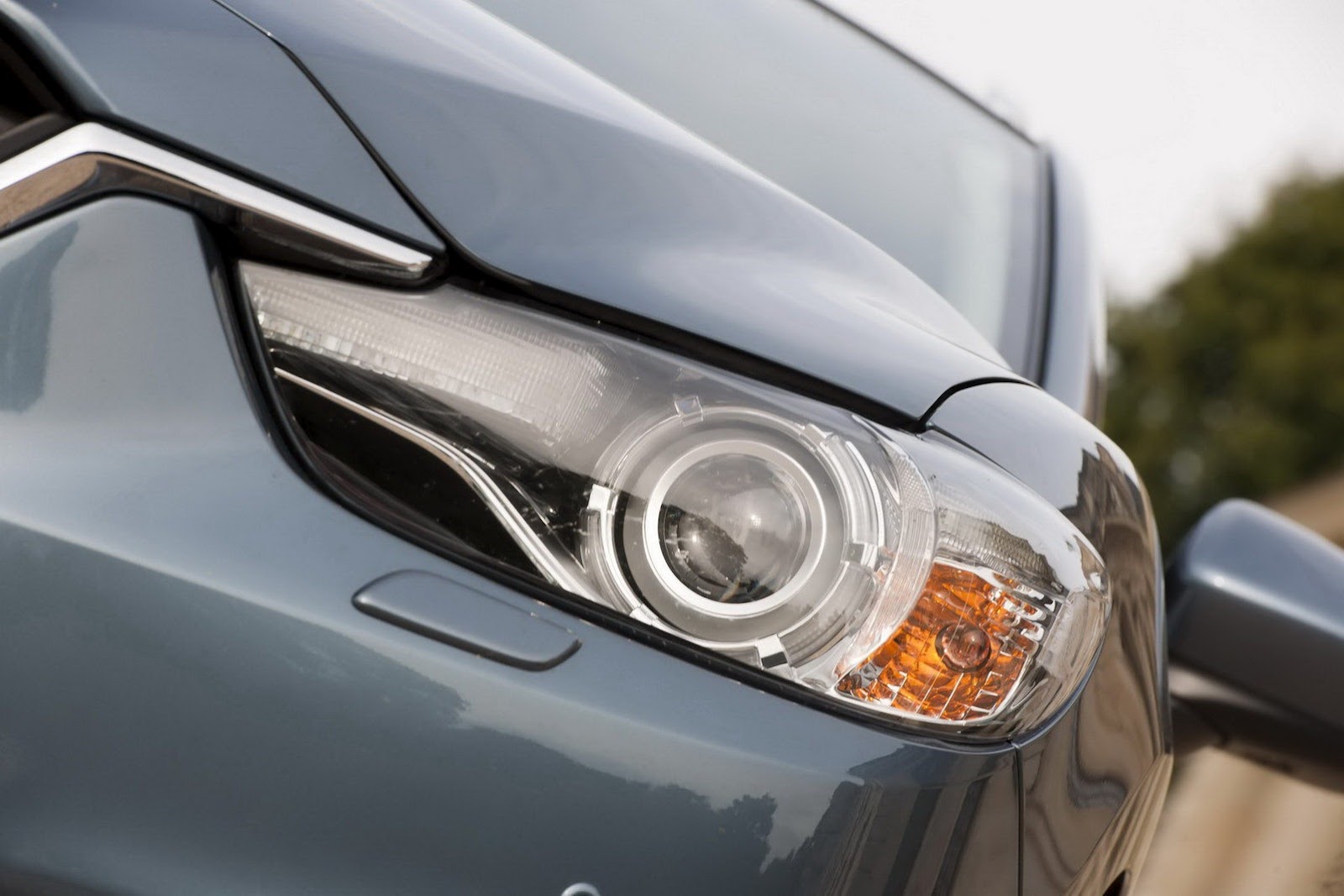 [Mazda6-2012-125%255B2%255D.jpg]