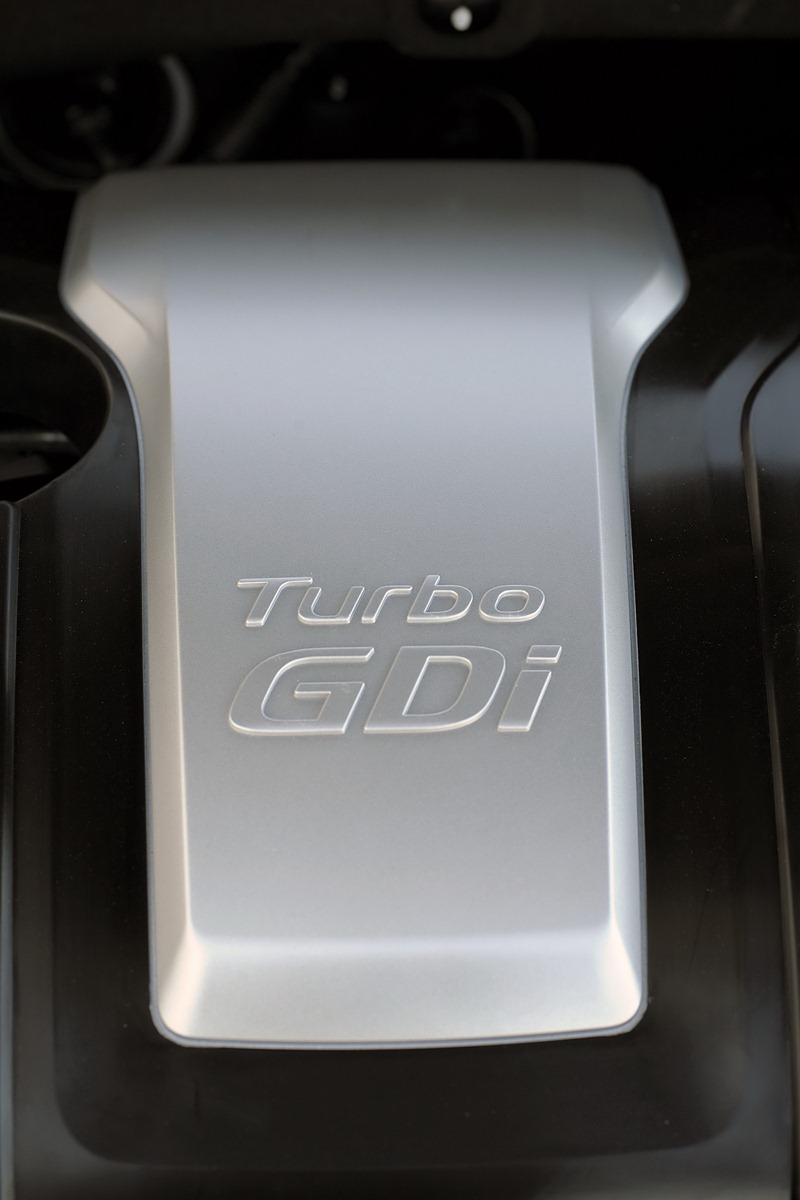 [2013-Hyundai-Veloster-Turbo-5%255B2%255D.jpg]