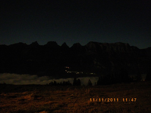 [Schweiz%2520%252011.11.2011%252011-47-39.2011%252011-47-39%255B2%255D.jpg]