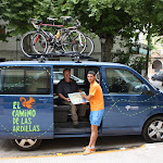 Iñaki y Juan preparando viaje.JPG
