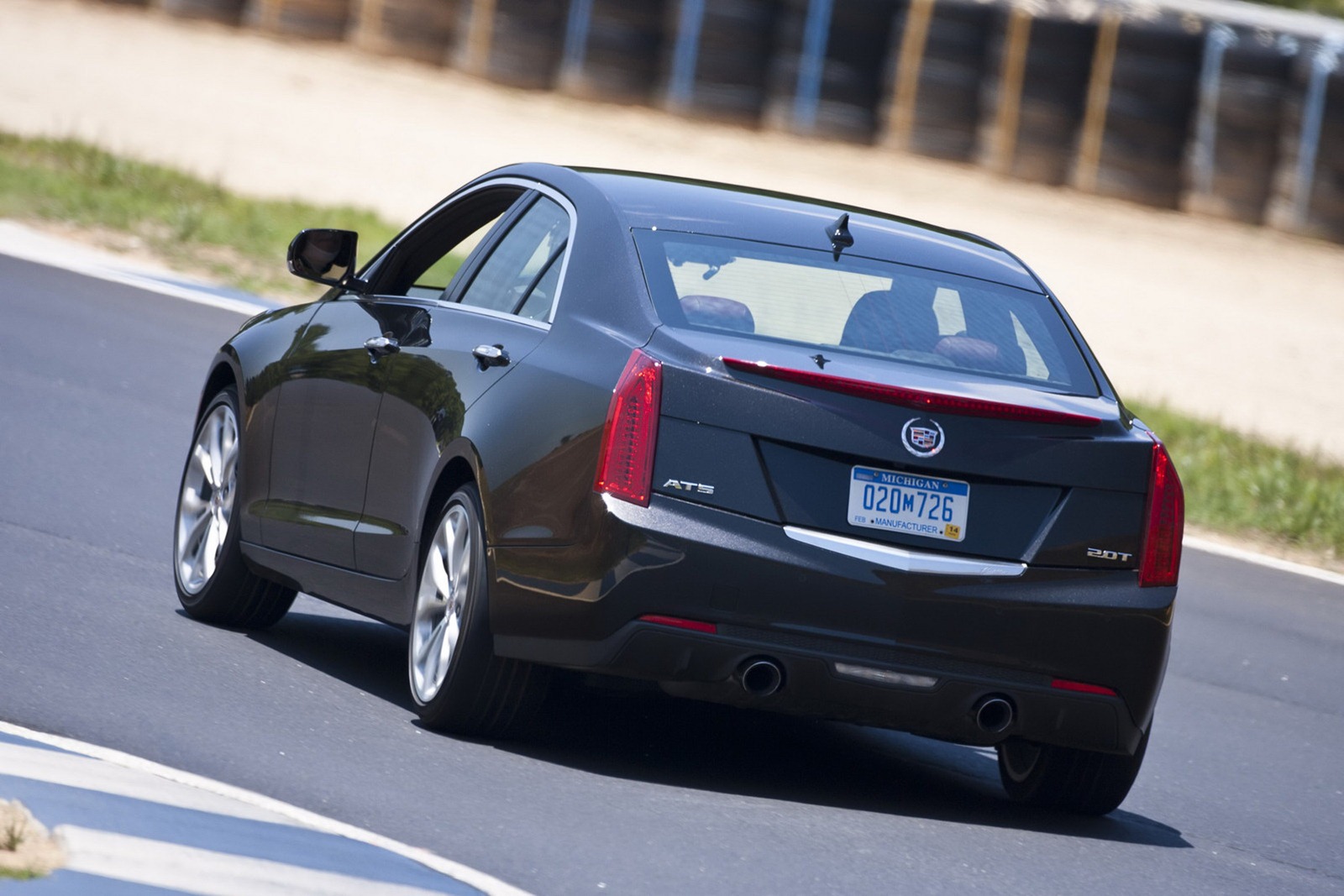 [2013-Cadillac-ATS-61%255B2%255D.jpg]