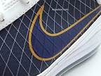 nike air max lebron 7 gr white navy 4 04 Nike Air Max LeBron VII (7)   White/Navy/Gold Sample Actual Photos