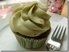 Riki's Pistazien Cupcake Riki's Pistazien Cupcake