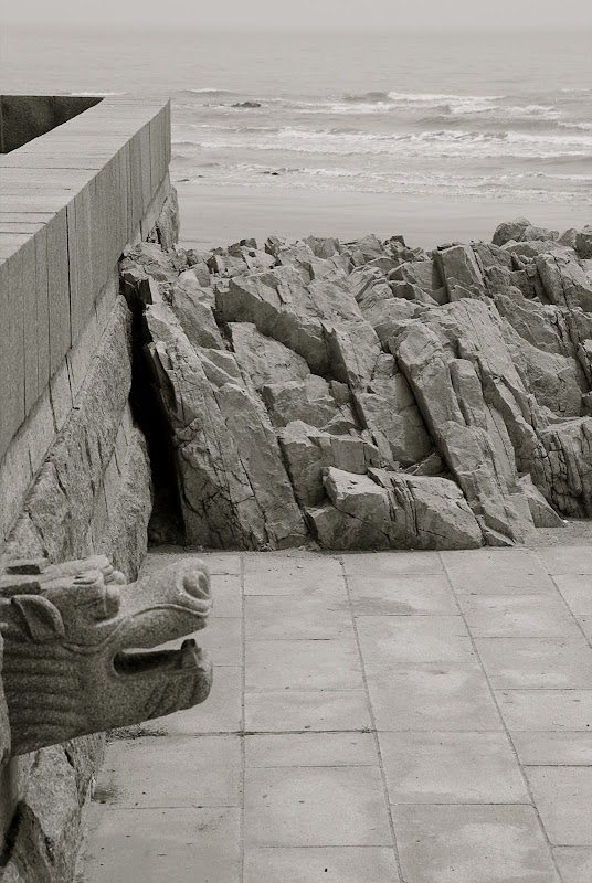 Qingdao - Plage shilaoren 石老人 - Le plage et le dragon Qingdao - Plage shilaoren 石老人 - Le plage et le dragon