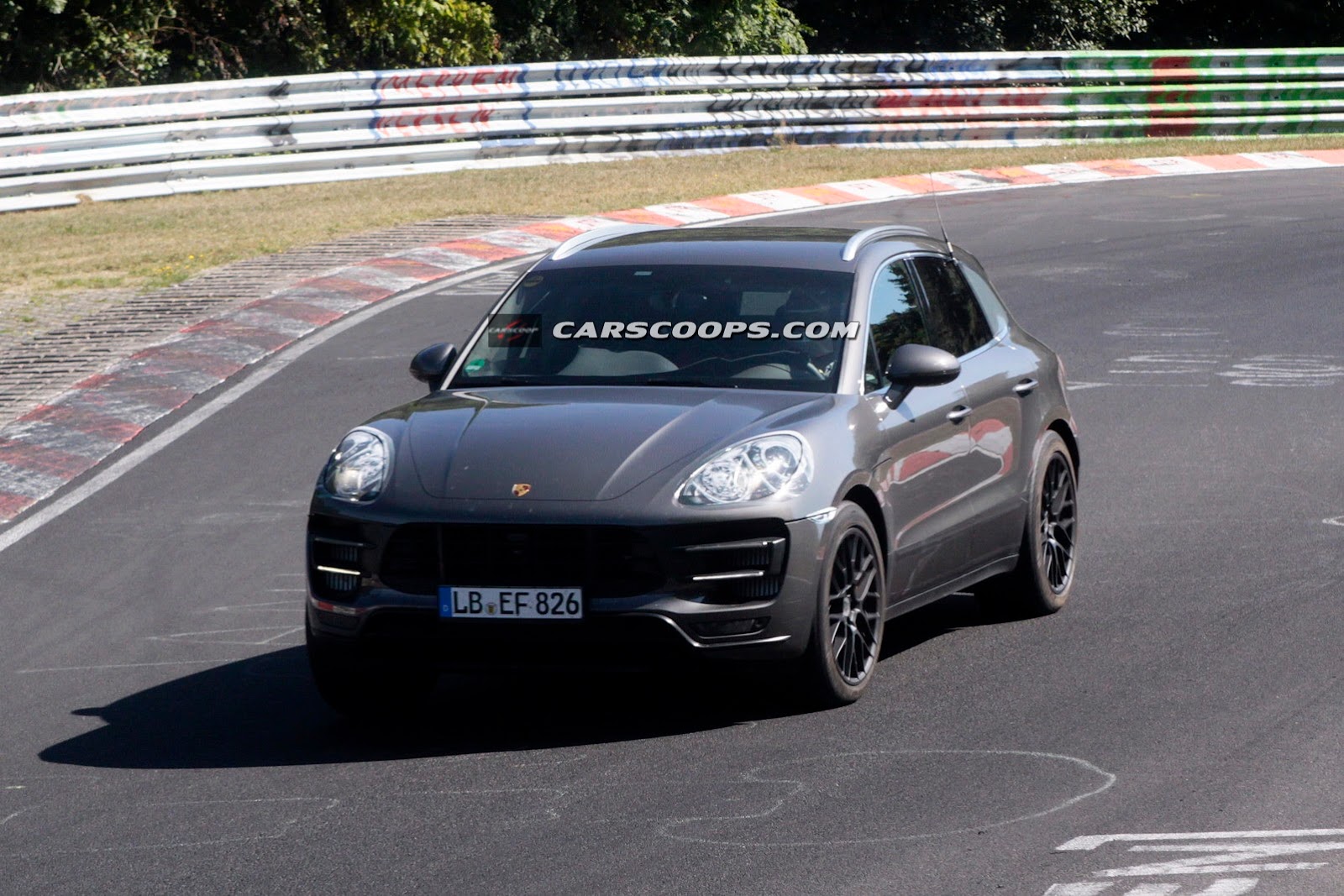 [2015-Porsche-Macan-2Carscoops%255B3%255D.jpg]