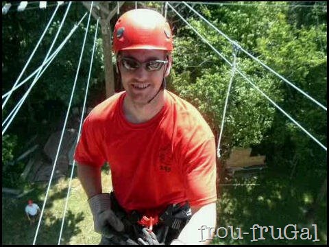 [297749_2205979343218_1059431993_2546122_6624368_n%255B2%255D.jpg]