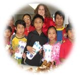 [3.3%2520B%2520Bear%2520Hugs%2520for%2520Children%2520Refugees%25202011_Alliance%2520for%2520Multicultural%2520Community%2520Services%255B62%255D.jpg]