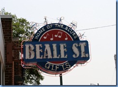 8434 Memphis BEST Tours - The Memphis City Tour - Beale Street (one of America's most famous musical streets)