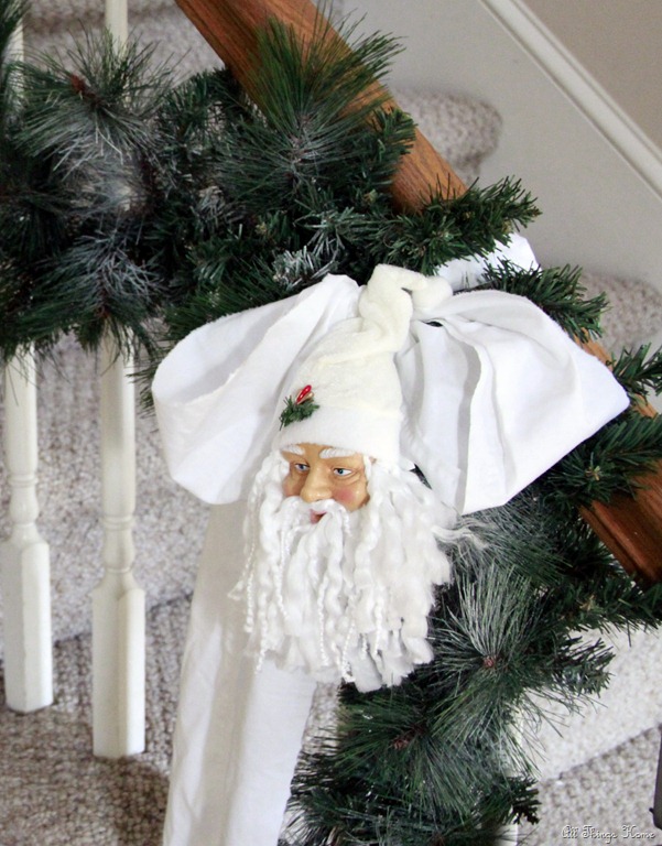 [santa%2520face%25201%255B3%255D.jpg]