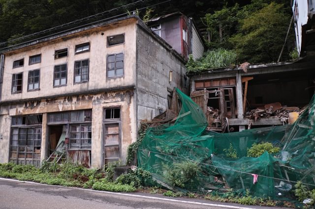 田舎の廃墟