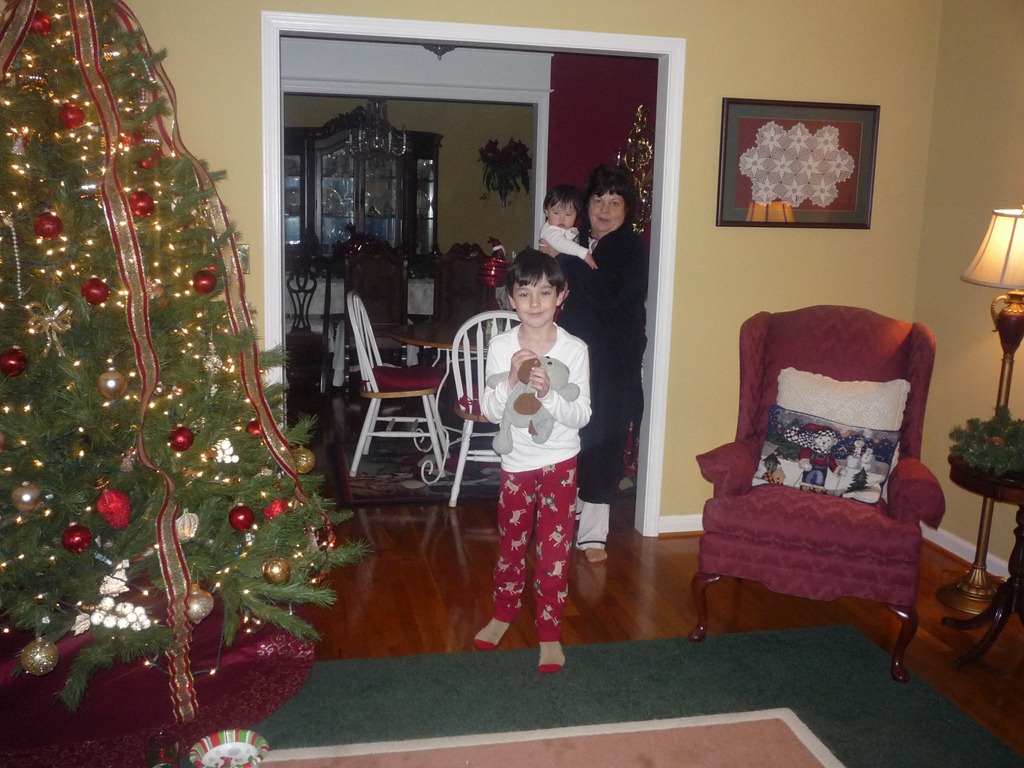 [Christmas%25202011%2520062%255B3%255D.jpg]