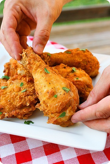 Spicy Southern Fried Chicken – Crispy, tender, melt-in-your-mouth fried chicken with a slight spicy kick! | thecomfortofcooking.com