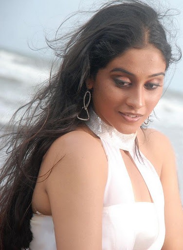 [hot%2520regina%255B2%255D.jpg]