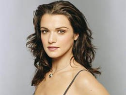 Rachel Weisz szájzárat kapott