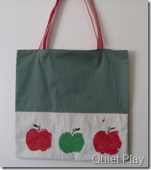 Apple print tote bag