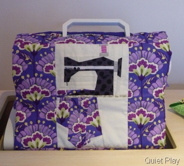 [Sewing%2520machine%2520cover%2520on%2520the%2520machine%255B3%255D.jpg]