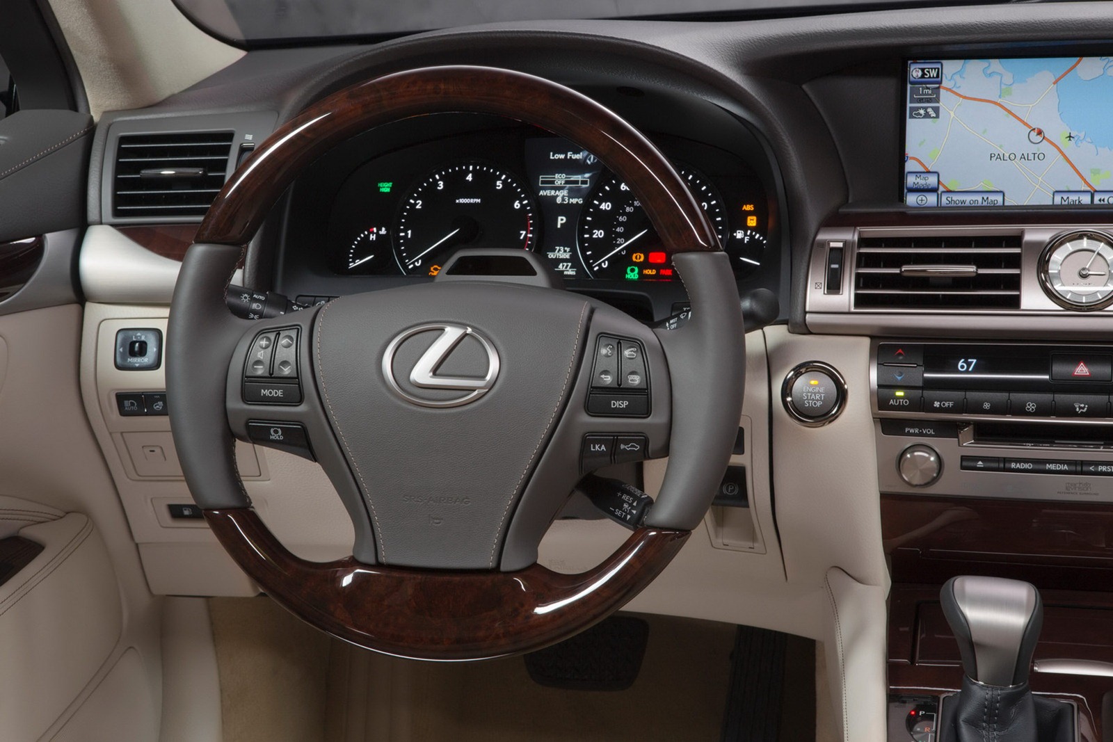 [Зображення: 2013-Lexus-LS460-10%25255B2%25255D.jpg]