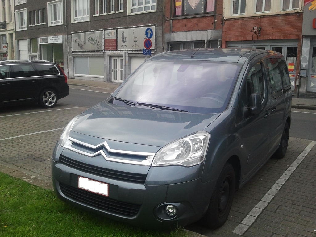 [Citroen%2520Berlingo%255B19%255D.jpg]
