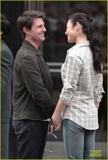 Tom Cruise és Olga Kurylenko NYC-ben az Oblivion forgatásán 04