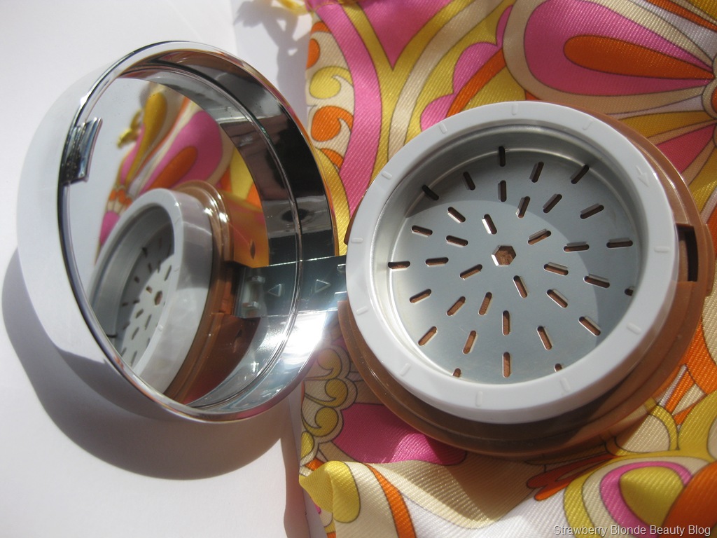 [Clinique%2520Superbalanced%2520Bronzer%252002%2520%25284%2529%255B10%255D.jpg]