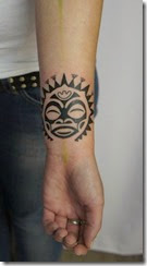 Krasivye-tatuirovki-na-zapiast`e_Beautiful-tattoo-on-the-wrist (27)