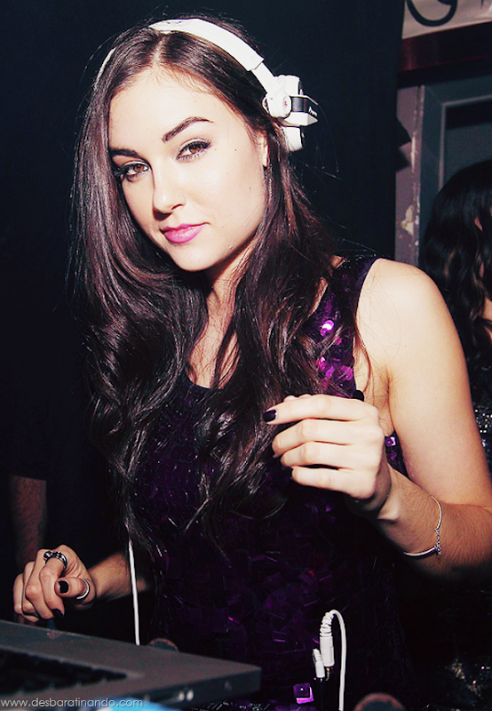 sasha-grey-sexy-linda-sensual-tits-peitos-sexta-proibida-desbaratinando (14) sasha-grey-sexy-linda-sensual-tits-peitos-sexta-proibida-desbaratinando (14)