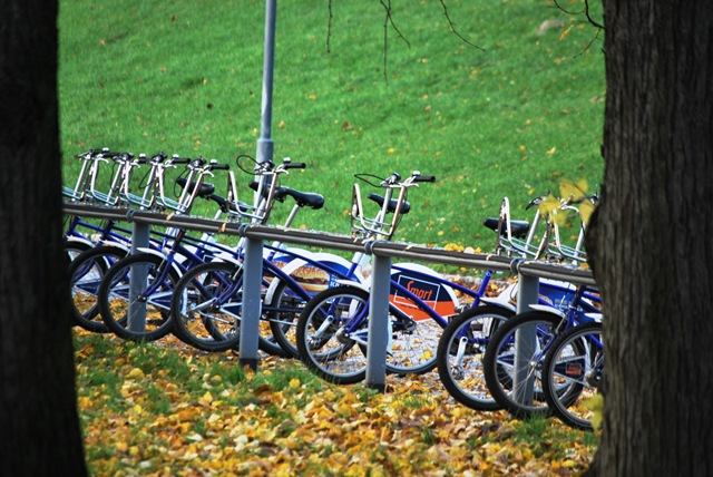 [2011-10-30%2520Public%2520Bikes%255B3%255D.jpg]