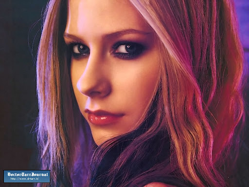 wallpaper Avril Lavigne Avril Lavigne's profile including the latest music