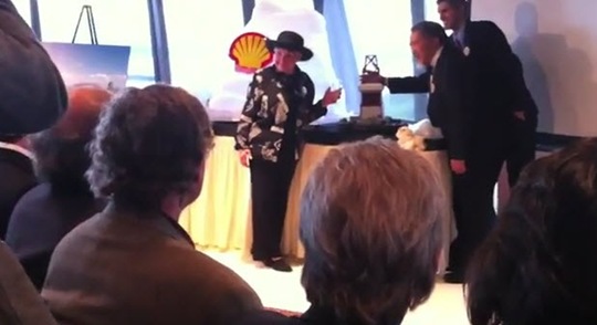 [shell-fail-party-arctic%255B2%255D.jpg]