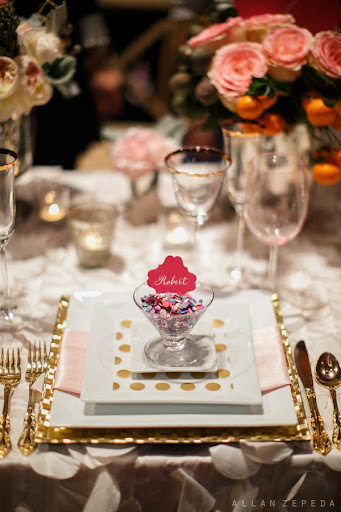 These place settings by DM Events, complete with a place card propped in confetti, where so fun. These place settings by DM Events, complete with a place card propped in confetti, where so fun.