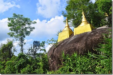 Golden Rock Myanmar Kyaikto 131126_0032