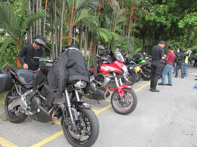 [IMG_28472.jpg]