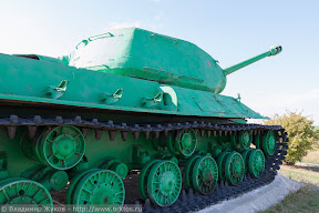 Памятник танкистам. Танк ИС-2