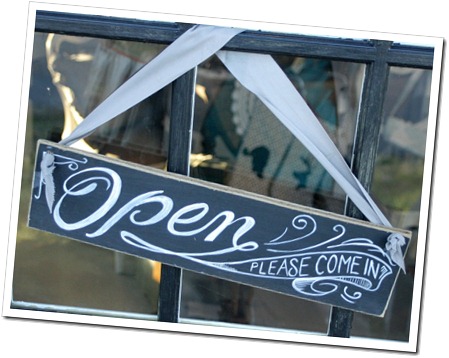 vintage junky open sign